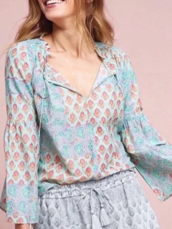 Anthropologie Tops - Anthropologie Lilka Sweetest Dreams Bell Sleeve Top Size Medium